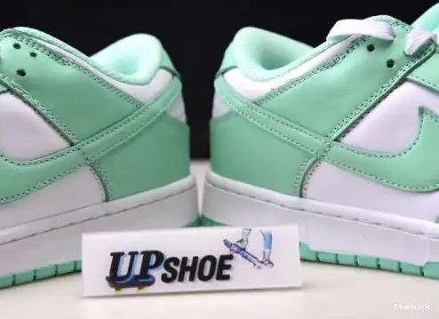 DD1503-105 Glow (W) Low Green Nike Dunk 0704